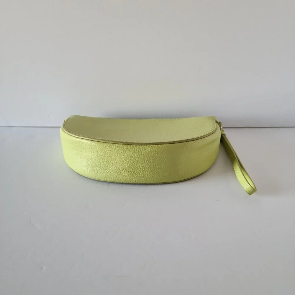 TALBOTS CRESCENT FAUX PEBBLED LEATHER WRISTLET -GREEN- NWOT